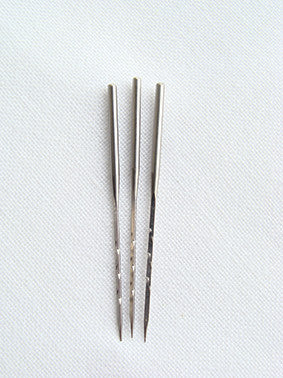 Single Standard Needles Pack of 3